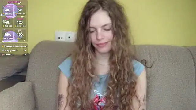 RayaNenlia élő XXX-chatje