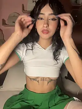 RosseMelody's Live XXX Chat