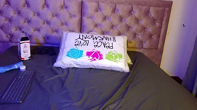 DanielaGarcia_SM Chat XXX in diretta