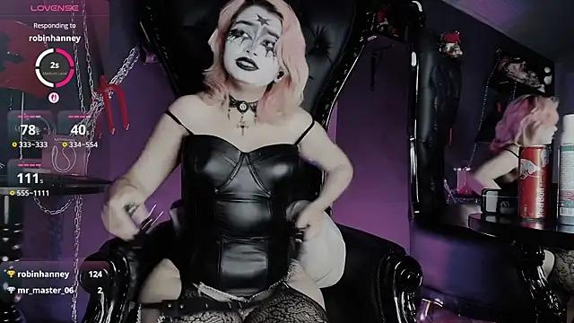 XXX chat uživo modela Navier__