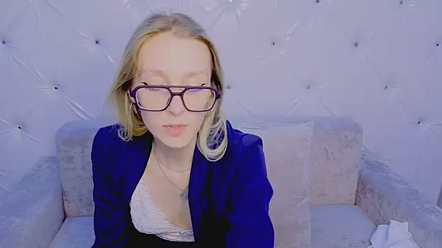 Akiro_Kim7's Live XXX Chat