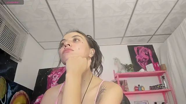 mariecam420's Live XXX Chat