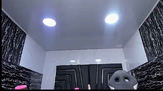 Ladyy_Scarlett 现场XXX聊天