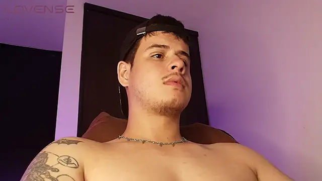 دردشة BjornSteel الجنسية المباشرة