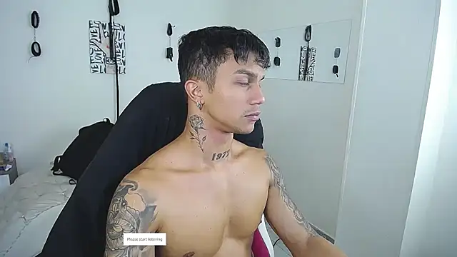 Leonard_Price's Webcam Show