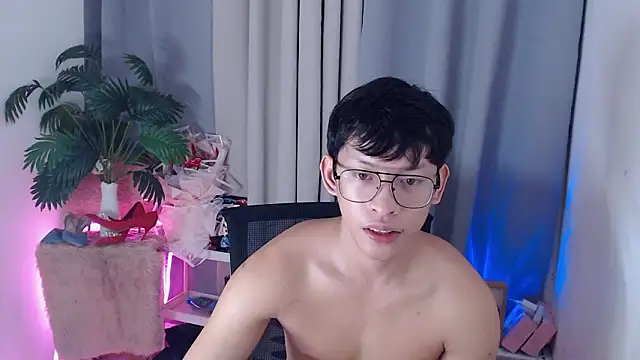 pinkcock_froi2305 在線直播表演