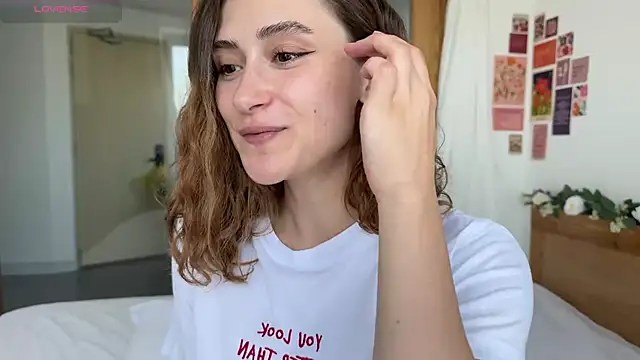 cutiemari's Live XXX Chat