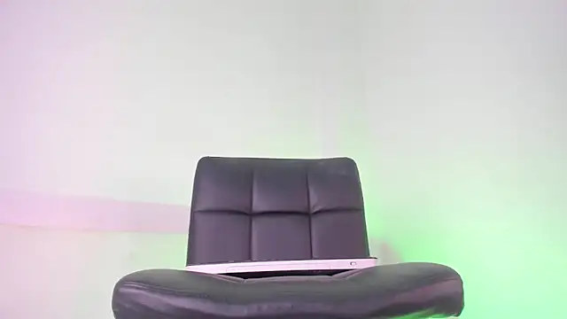 Czat XXX na żywo – Cameron_sophia01