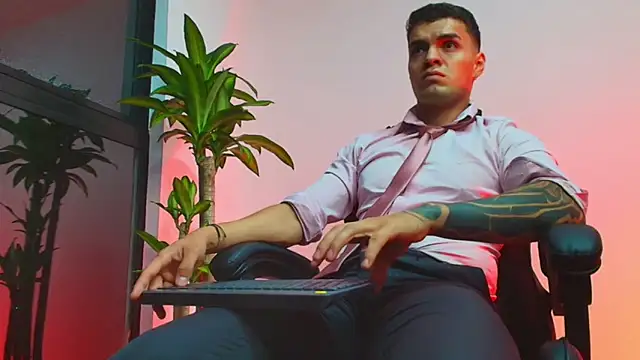 Chatroom XXX en direct de ALPHA_DOMINUS_