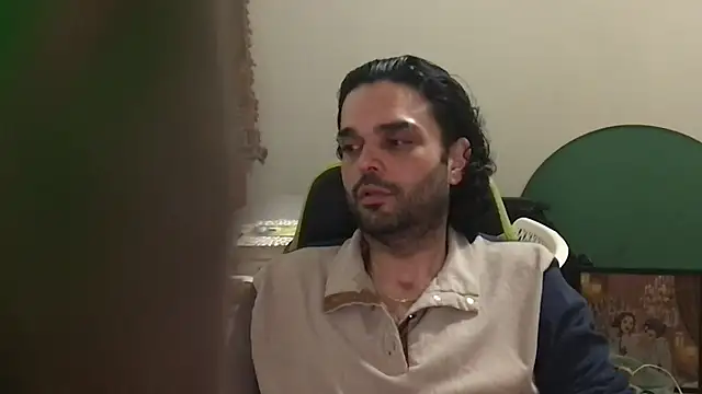 KungFuPanda001: διαδικτυακό σόου στην κάμερα