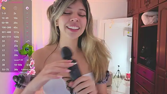 NATAASHA___'s Live XXX Chat