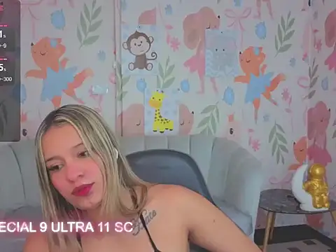 Paris09_v_ Adlı Modelin Canlı XXX Sohbeti