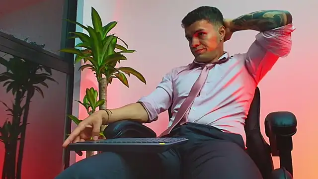 Chat XXX en directo de ALPHA_DOMINUS_