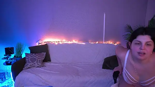 MirandaWong's Live XXX Chat