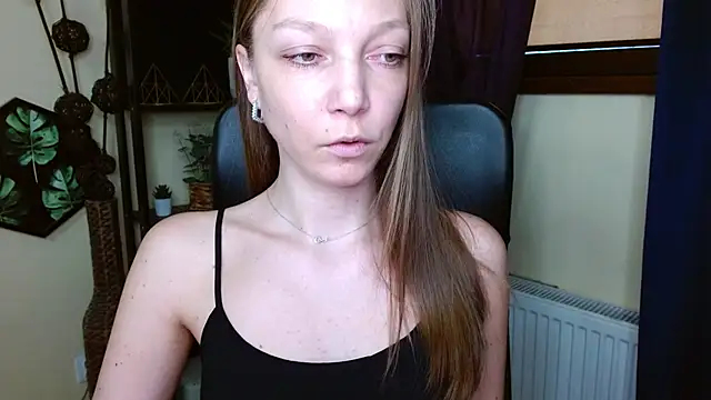 EmillyPlay Chat XXX live
