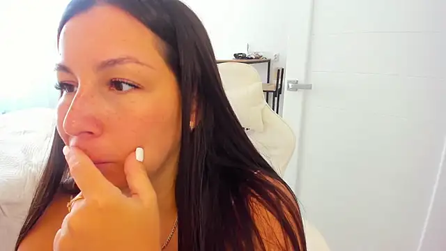 AvisFlowers Live XXX Chat