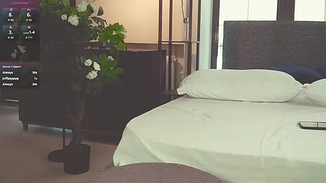 SanySenise Live XXX Chat