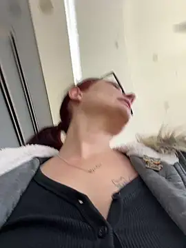 NataKitten 现场XXX聊天