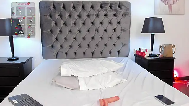 Kiri_Black_: онлайн-секс-чат