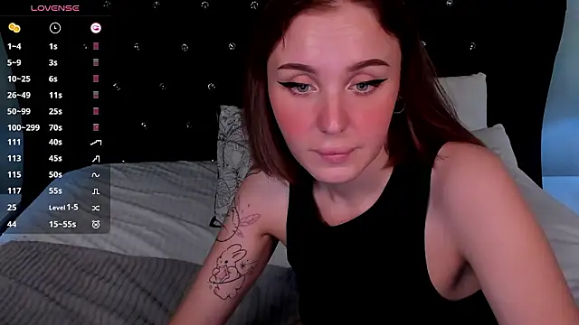 LianaFord: онлайн-секс-чат