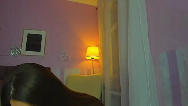 Chatroom XXX en direct de Evalaniss