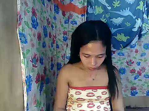 دردشة PinaySkinnyGirl الجنسية المباشرة