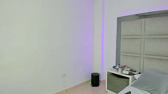 Show de webcam de BrittneyBanks__