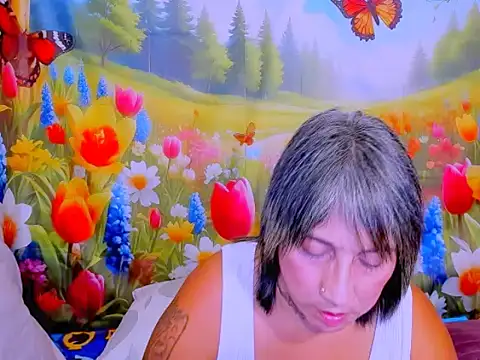 indianroxy 即時 XXX 聊天