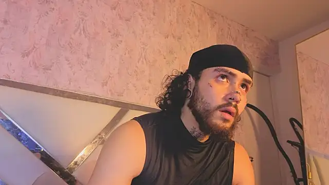 Benny_and_Mark's Live XXX Chat