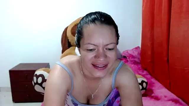 XXX chat uživo modela Cristal_w