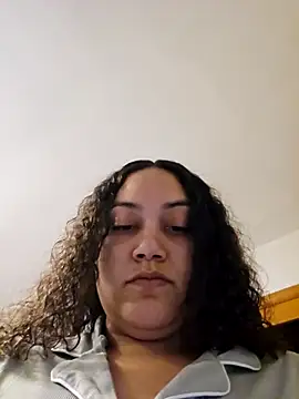 Živý XXX chat honeeyyy_pot