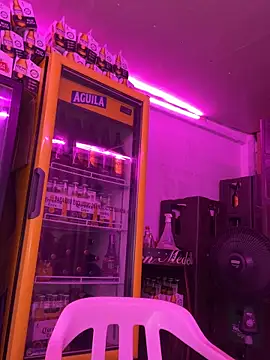 Hot_beauty__ 现场XXX聊天