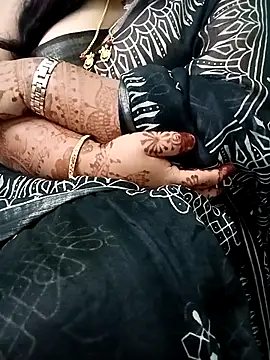 your-sameera: онлайн-секс-чат