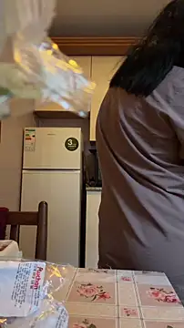 XXX chat uživo modela Naughtbaby_2025