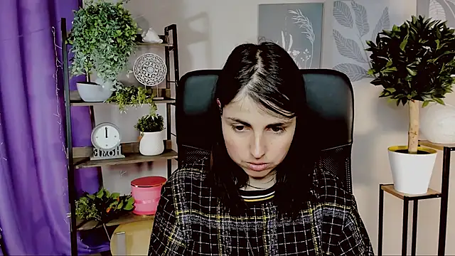 MartaEdams 现场XXX聊天