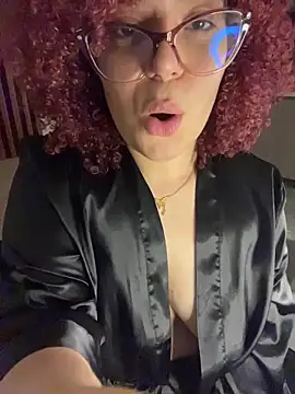 Leyah__ 现场XXX聊天