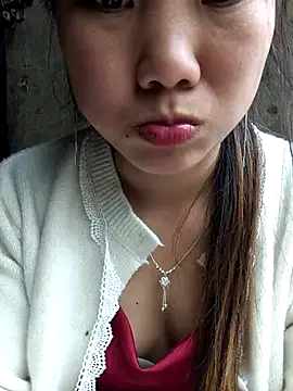 liu-liusexy 现场XXX聊天