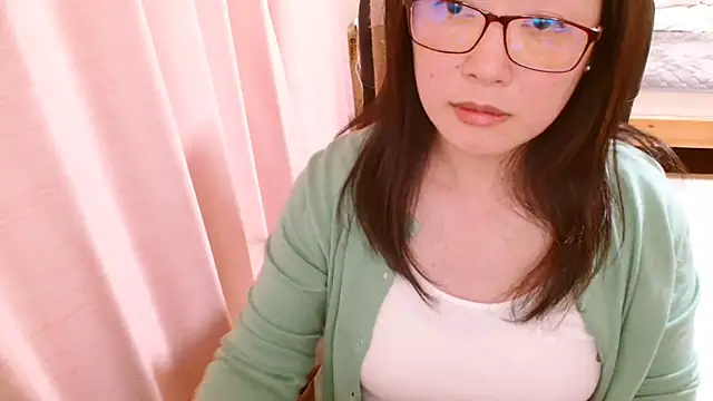 xxoLENAoxx 现场XXX聊天