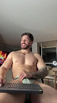 Valenthino_Salvatore – Naživo XXX chat