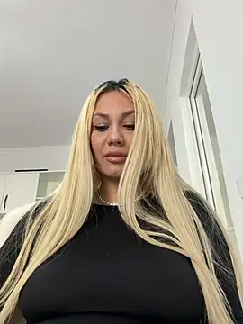 SonyaJoy 现场XXX聊天