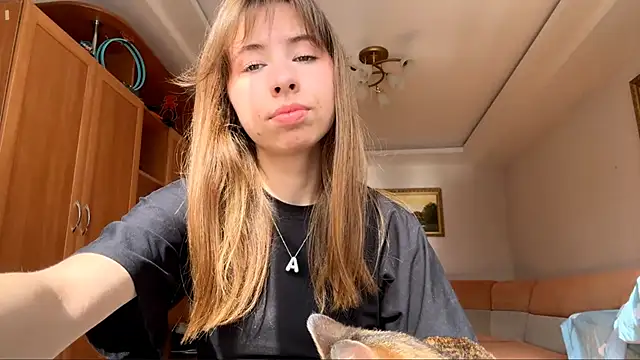 SerenaHawthorne 网络视讯表演