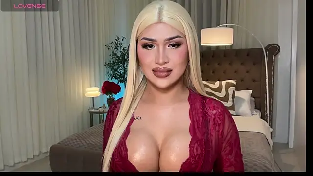 Your_Majesty_Tyra 网络视讯表演