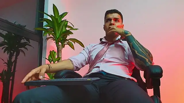 عرض كام ALPHA_DOMINUS_