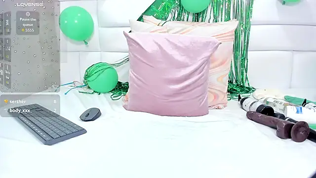 arianna_sweeg live XXX chat