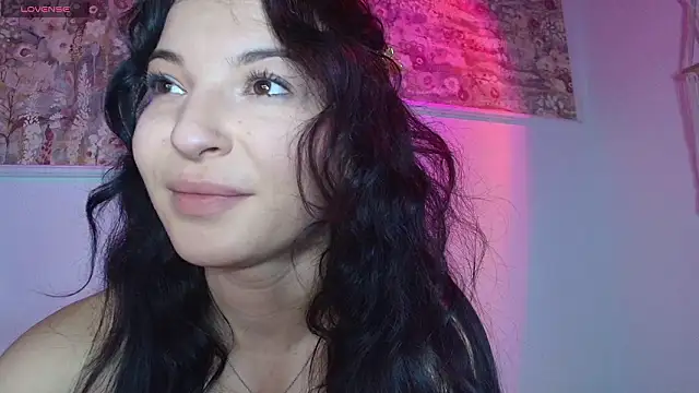 TahiraWagner Chat XXX in diretta