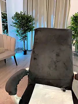 XXX chat uživo modela SelenaDaze