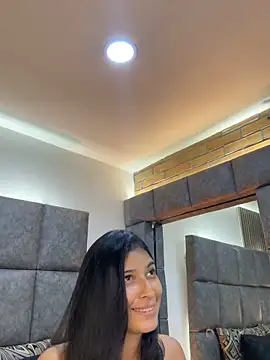 BrigitteVons Chat XXX live