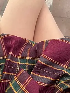 littleqiu Chat XXX in diretta