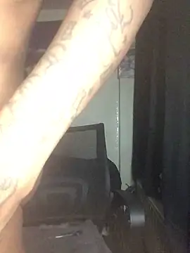 slimgod13 现场XXX聊天