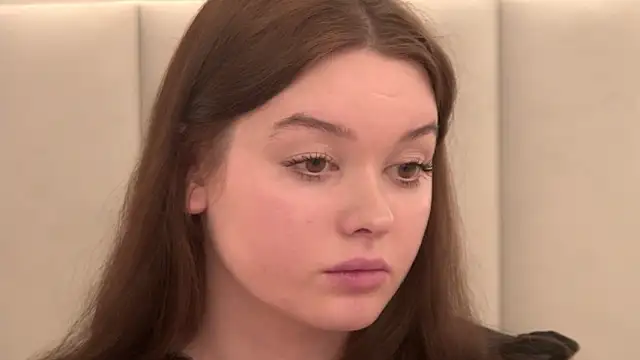 VickiBanx's Live XXX Chat